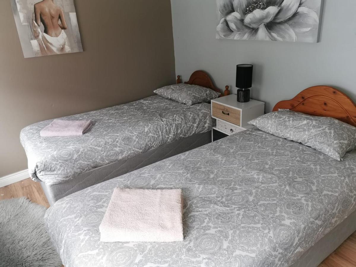 Appartamento Sally 3 Galway Esterno foto